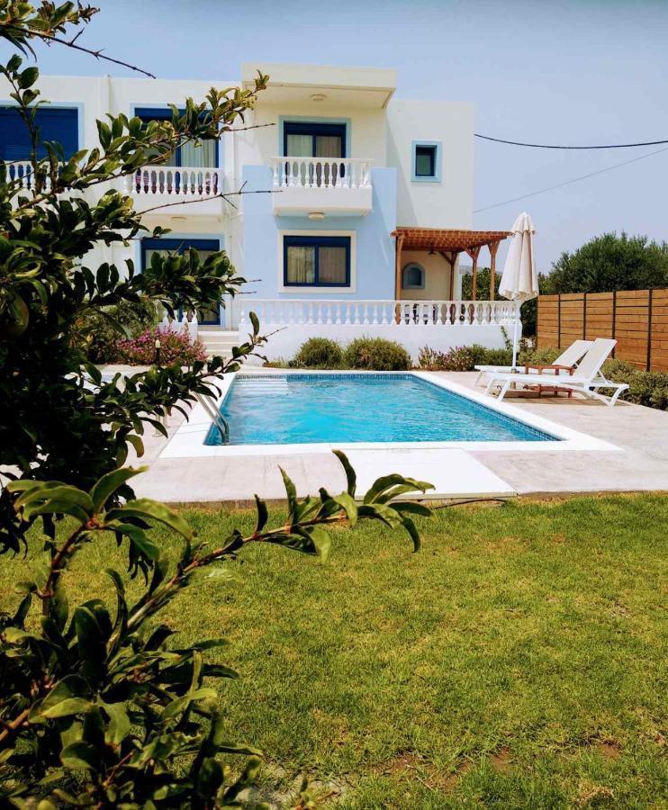 Rita Mare Seafront Villas Heated Pools 겐나디 외부 사진