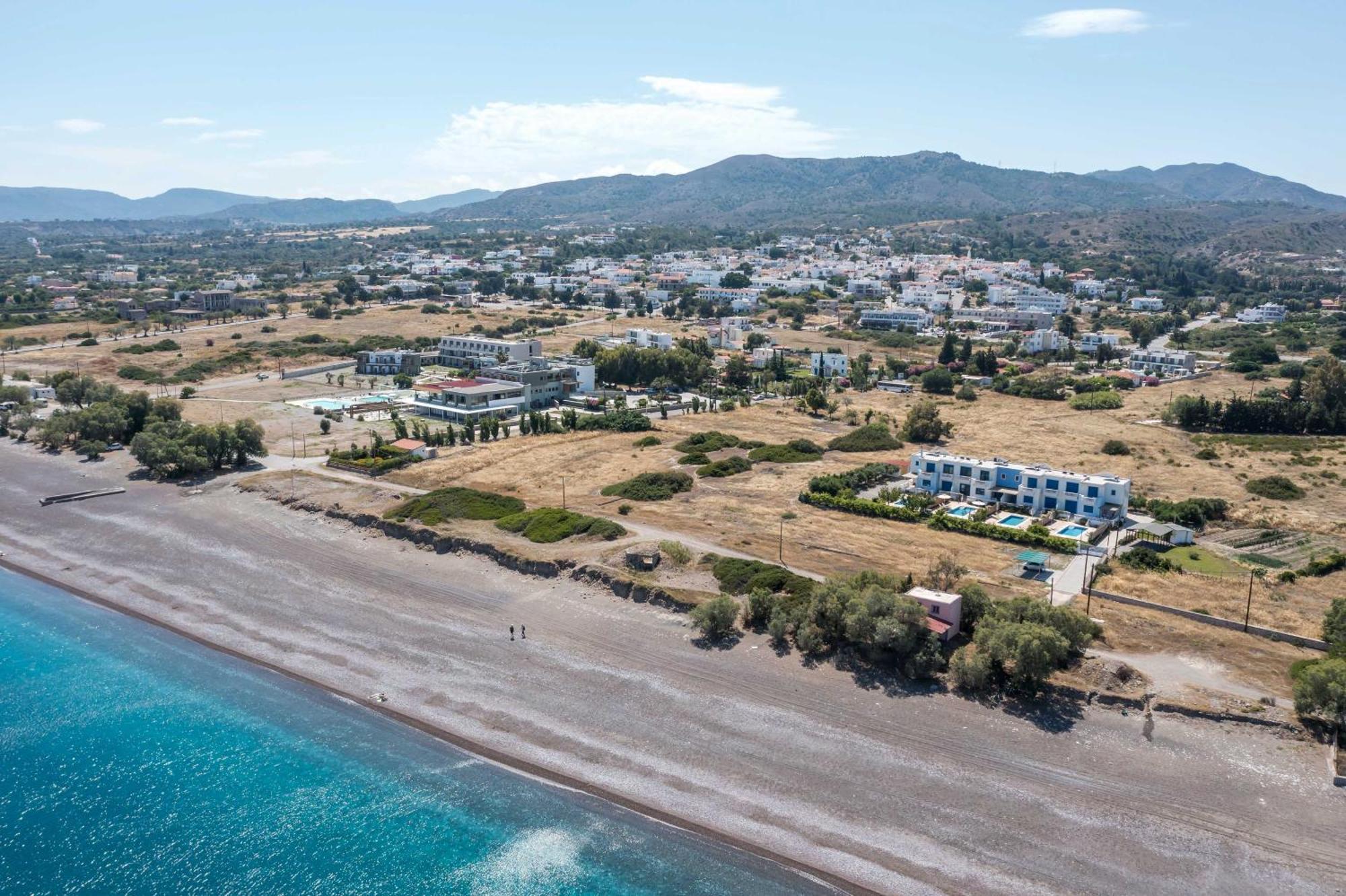 Rita Mare Seafront Villas Heated Pools 겐나디 외부 사진