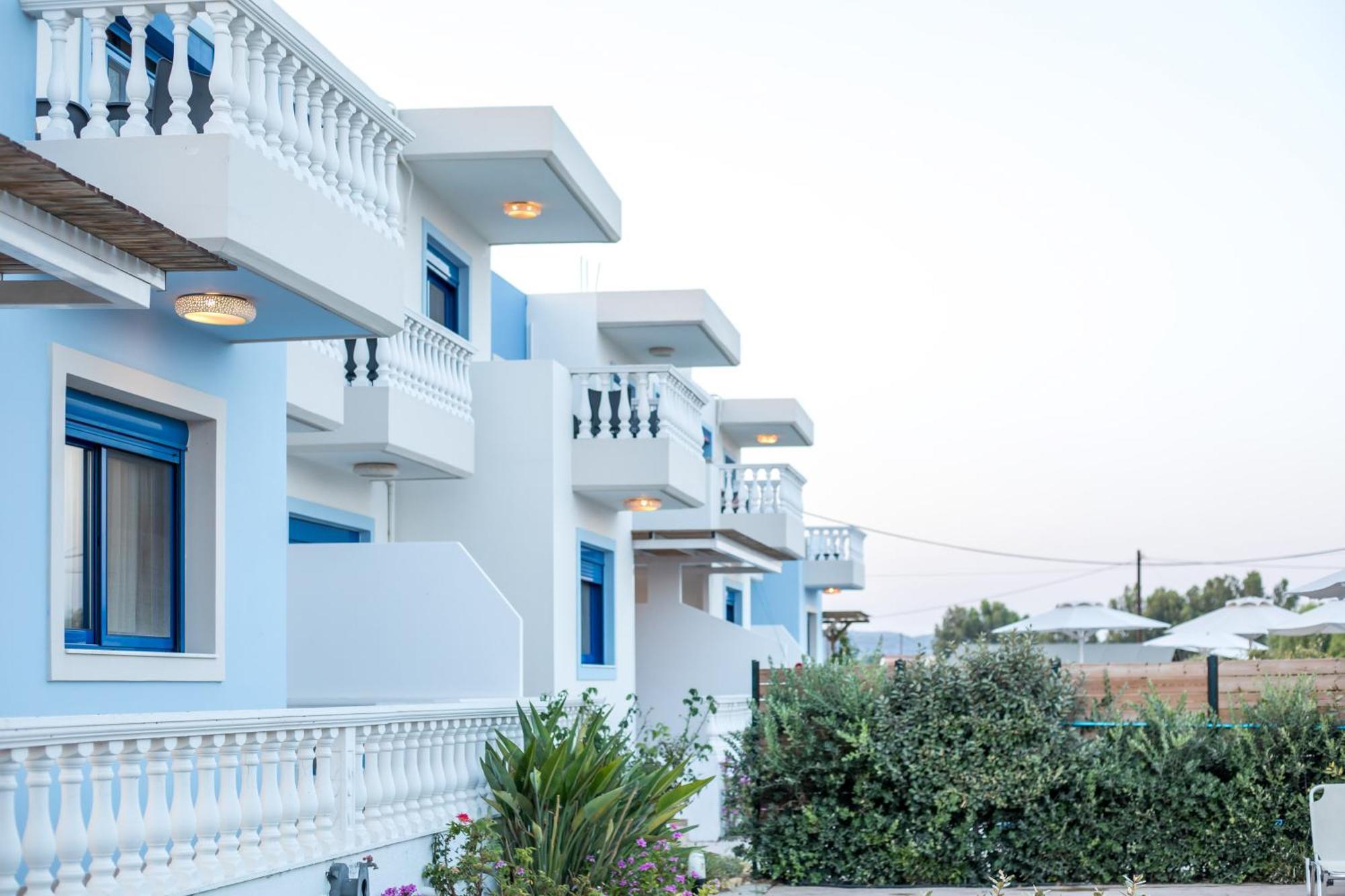 Rita Mare Seafront Villas Heated Pools 겐나디 외부 사진